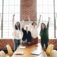 iShft Happens with Leah & Cari: Discover the Leader Within: 05: Accountability Crisis: Redefining Responsibility in Your Team